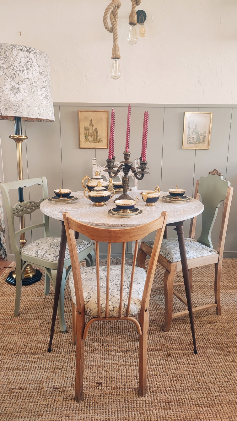 Mesa comedor + 4 sillas