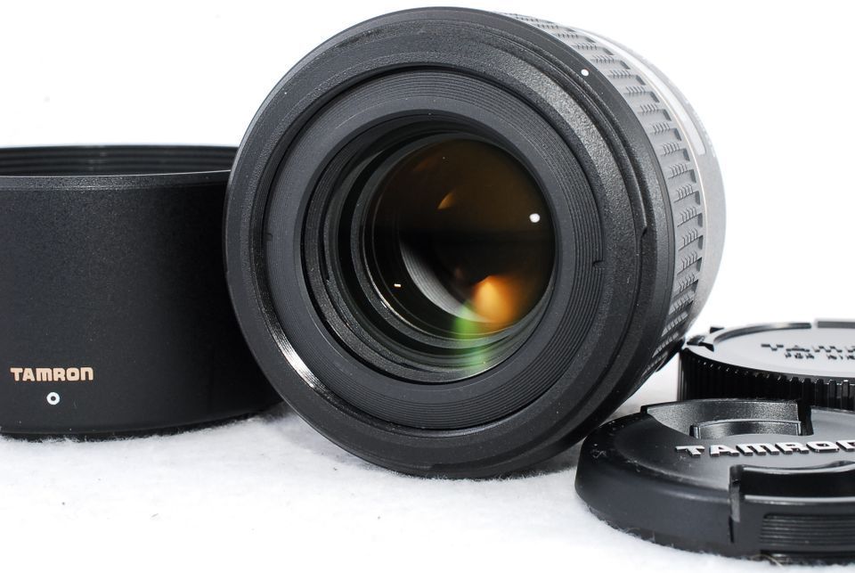 Tamron SP 60mm F2 Di II AF Macro Lens 1:1 G005 for Nikon-1