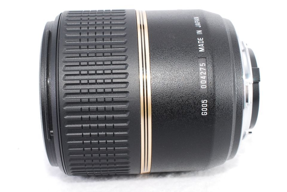 Tamron SP 60mm F2 Di II AF Macro Lens 1:1 G005 for Nikon-11