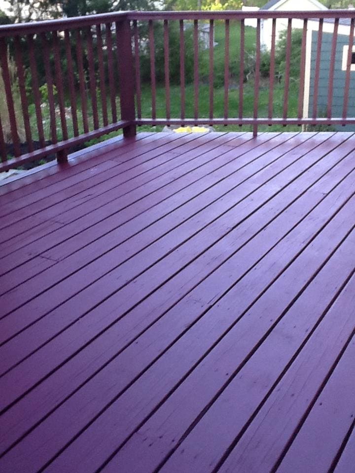 Choosing a Stain for Your Deck