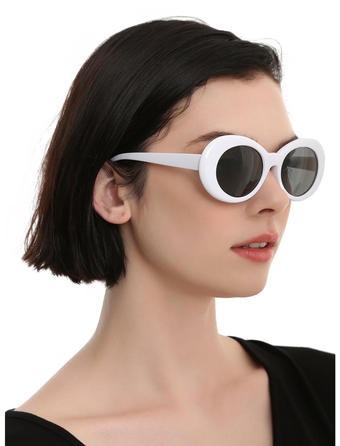 Trends and Future Forecast for Retro Sunglasses