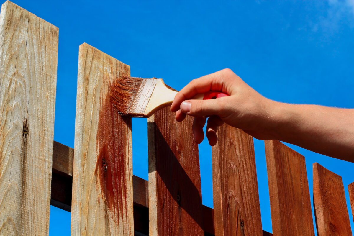 Frequently Asked Questions About Fence Staining