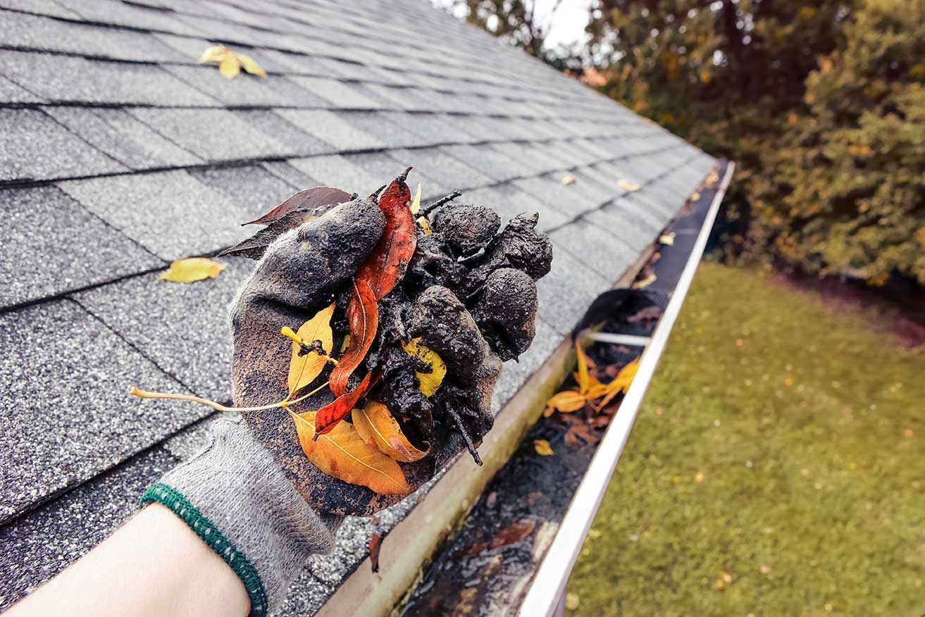 The smart Trick of Gutter Cleaning That Nobody is Discussing