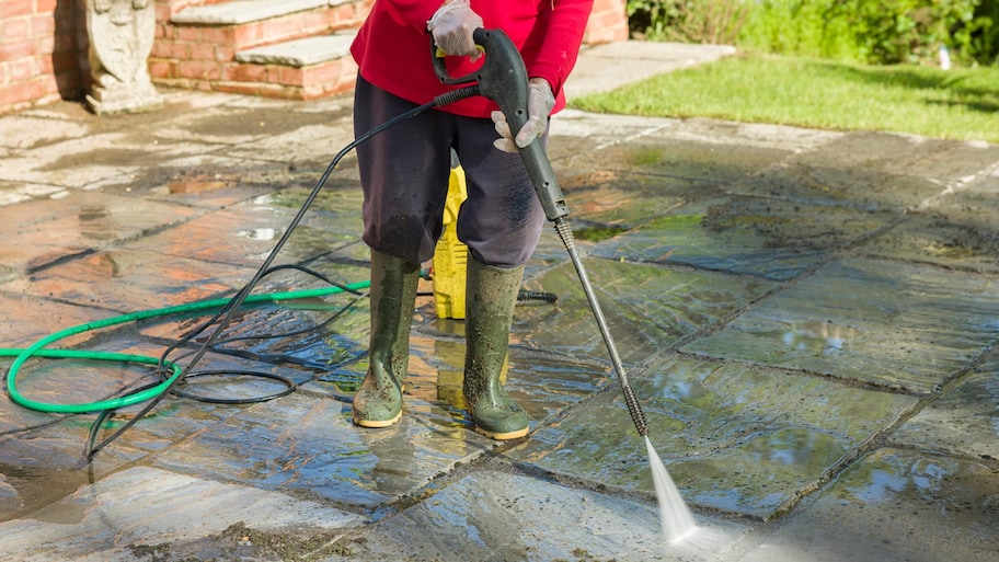 Choosing a Pressure Washing Company