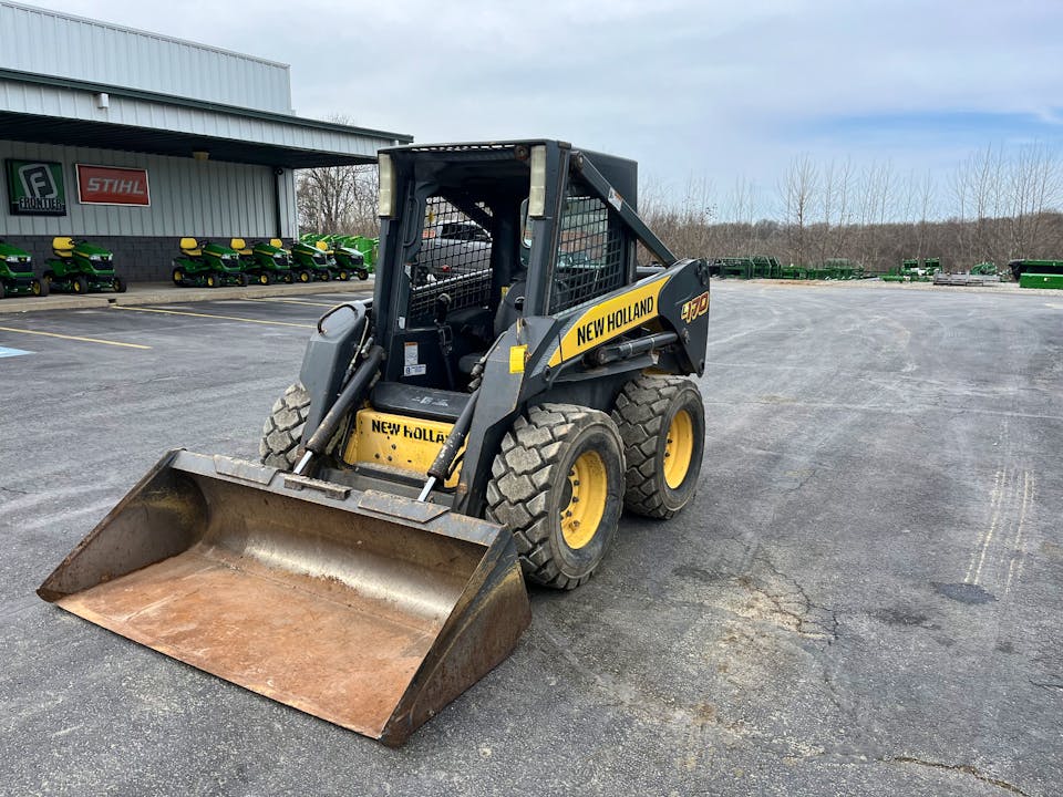 Joshua Martinez - 2006 New Holland L170