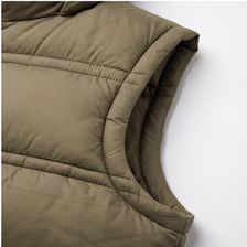 Brazos libres + abrigo central