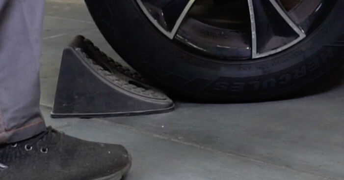 Wie Stoßdämpfer Fiat Panda 169 1.2 2003 tauschen - Kostenlose PDF- und Videoanleitungen