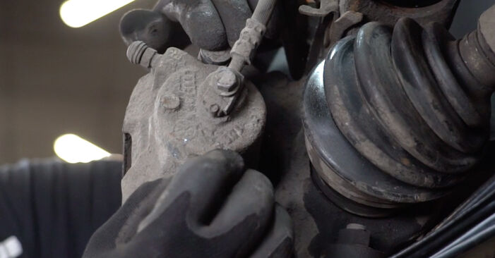 Wie man Bremsscheiben am VW POLO (9N_) 2006 wechselt – Laden Sie sich PDF-Wegleitungen und Videoanweisungen herunter