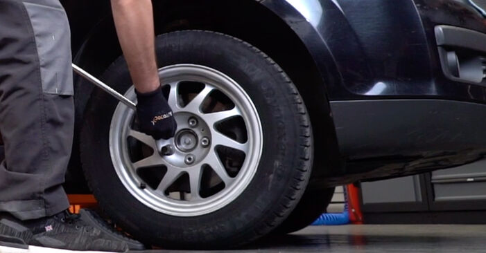 Tausch Tutorial Domlager am FORD Focus II Limousine (DB_, FCH, DH) 2017 wechselt - Tipps und Tricks