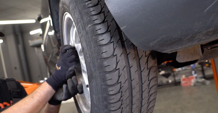 Wie FORD FOCUS 1.6 Ti 2009 Bremsscheiben ausbauen - Einfach zu verstehende Anleitungen online