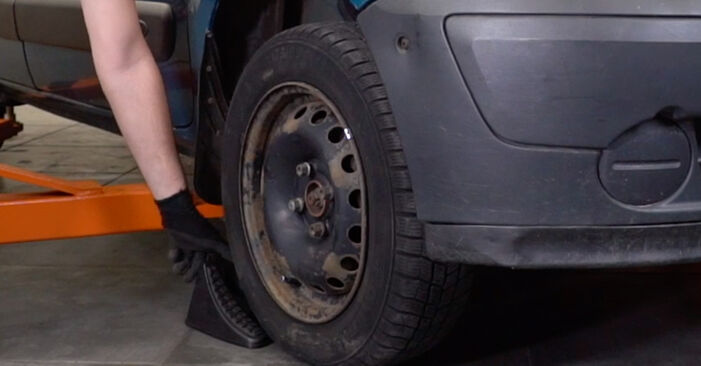 How to replace RENAULT KANGOO (KC0/1_) D 65 1.9 1998 Brake Discs - step-by-step manuals and video guides