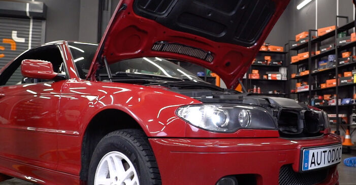 Hvordan skifte Bremseslange på BMW 3 Convertible (E46) 2000 – gratis PDF- og videoveiledninger