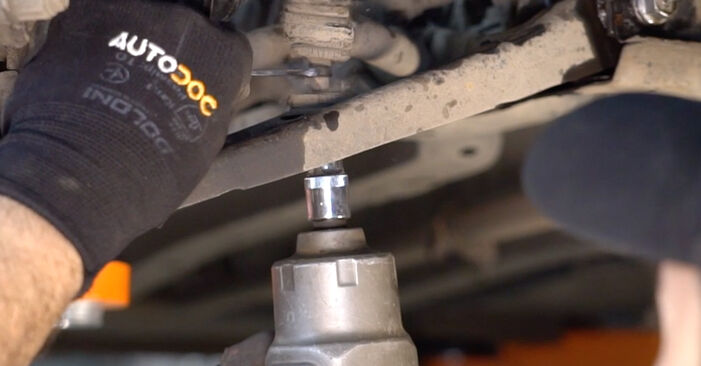 Replacing Control Arm on Toyota Aygo AB10 2005 1 by yourself