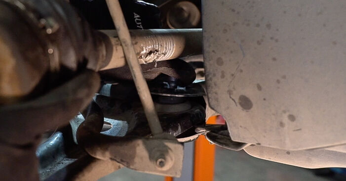 Peugeot 208 Mk1 1.2 2014 Control Arm replacement: free workshop manuals