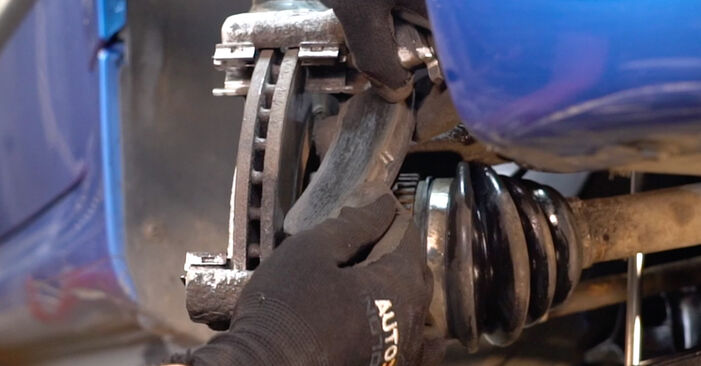 Tauschen Sie Bremsbeläge beim Peugeot 206 CC 2001 1.6 16V (2DNFUF, 2DNFUR) selber aus