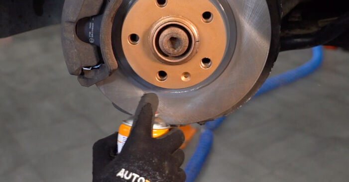 DIY replacement of Brake Discs on AUDI A4 Avant (8E5, B6) 1.9 TDI quattro 2003 is not an issue anymore with our step-by-step tutorial