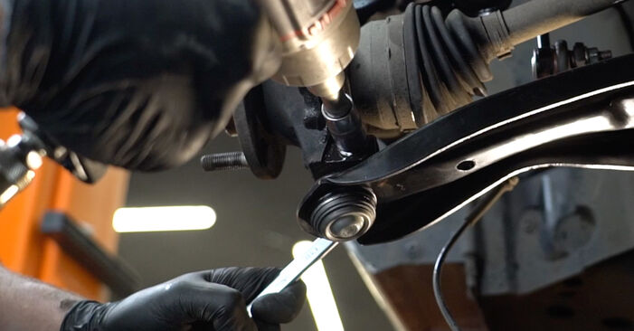 Wie schwer ist es, selbst zu reparieren: Radlager Ford Fiesta Mk6 1.4 2014 Tausch - Downloaden Sie sich illustrierte Anleitungen