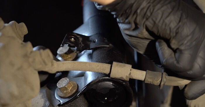 Radlager Ihres Ford Fiesta Mk6 1.4 TDCi 2016 selbst Wechsel - Gratis Tutorial