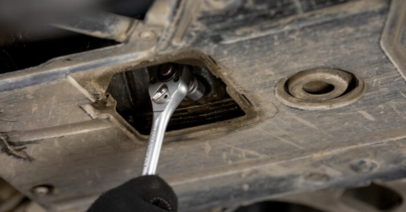 Jak wymienić oleju silnikowego i filtra w BMW E46