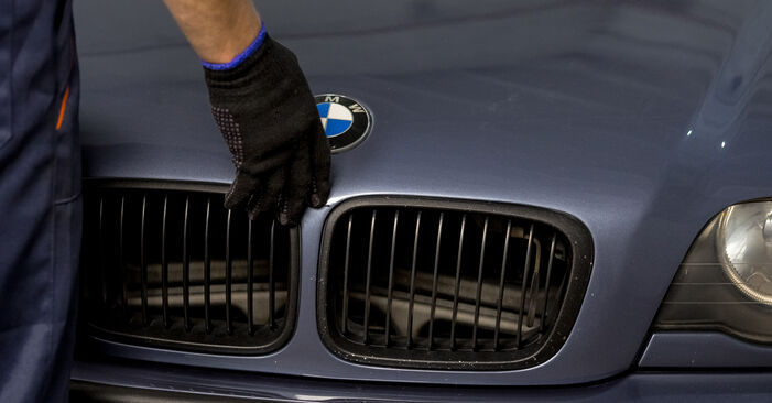 Kuinka vaikeaa on tehdä itse: Pyöränlaakerit-osien vaihto BMW 3 SERIES -autoon - lataa kuvitettu opas