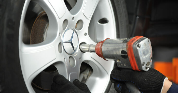 Changing Brake Discs on MERCEDES-BENZ A-Class (W169) A 160 CDI 2.0 (169.006, 169.306) 2007 by yourself