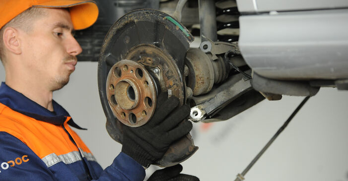 Vanskelighetsgrad: Bytte av Hjullager på Mercedes W211 E 320 CDI 3.0 (211.022) 2008 – last ned illustrert veiledning