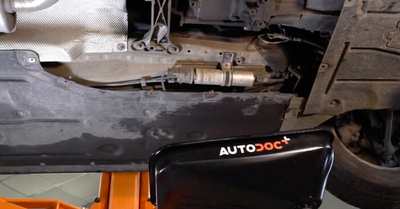 Jak wymienić filtr paliwa w BMW E90 diesel poradnik naprawy