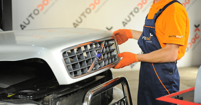 Ölfilter Ihres Volvo XC90 1 D5 AWD 2010 selbst Wechsel - Gratis Tutorial
