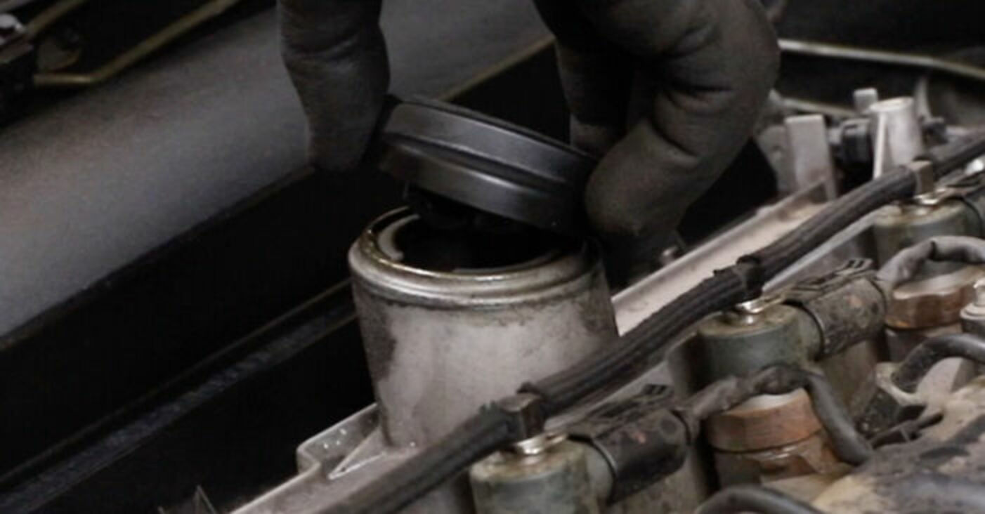 Jak wymienić oleju silnikowego i filtra w Mercedes W211