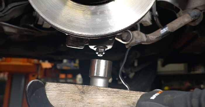 DIY replacement of CV Joint on AUDI A6 Avant (4B5, C5) 2.4 2002 is not an issue anymore with our step-by-step tutorial