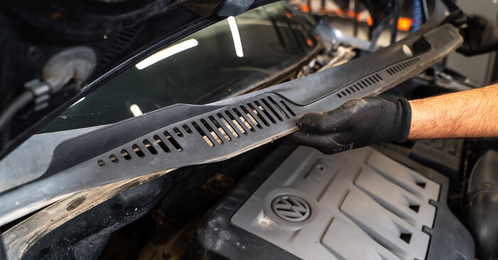 Vanskelighetsgrad: Bytte av Fjærer på VW Touran 1T3 2.0 TDI 2010 – last ned illustrert veiledning