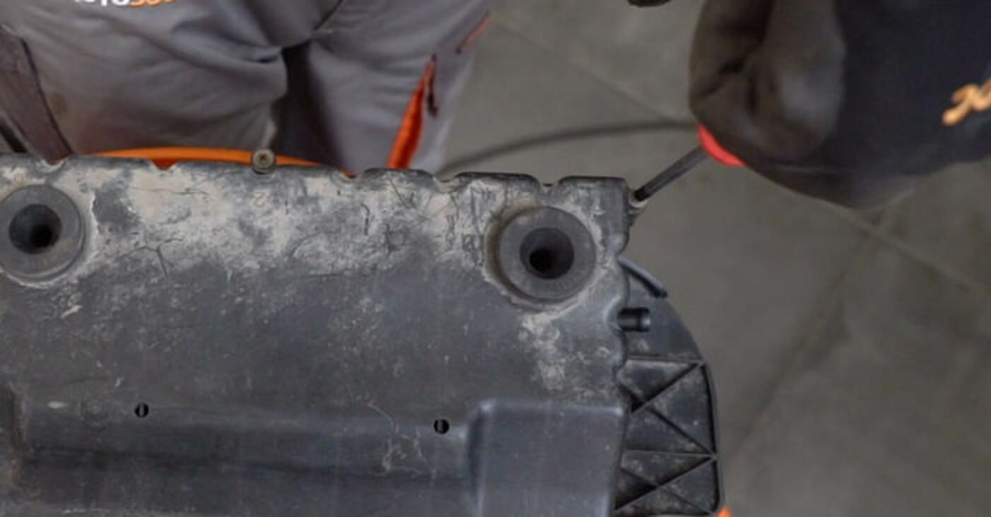 Jak wymienić filtr powietrza w VW Polo 9N poradnik naprawy