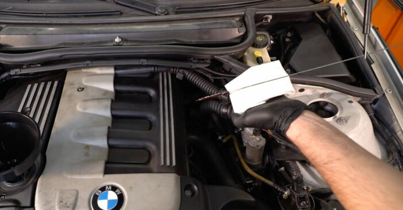 Jak wymienić oleju silnikowego i filtra w BMW E46 touring
