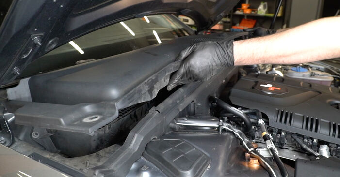 Hinweise des Automechanikers zum Wechseln von AUDI A4 Limousine (8K2, B8) 2.7 TDI 2012 Stoßdämpfer