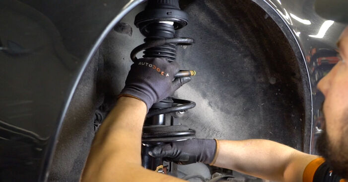 Wie schwer ist es, selbst zu reparieren: Stoßdämpfer Alfa Romeo 147 937 2.0 16V T.SPARK 2006 Tausch - Downloaden Sie sich illustrierte Anleitungen