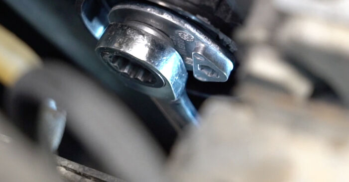 Wie man Wasserpumpe + Zahnriemensatz beim Peugeot 307 SW 2002 wechselt - Gratis PDF- und Video-Tutorials