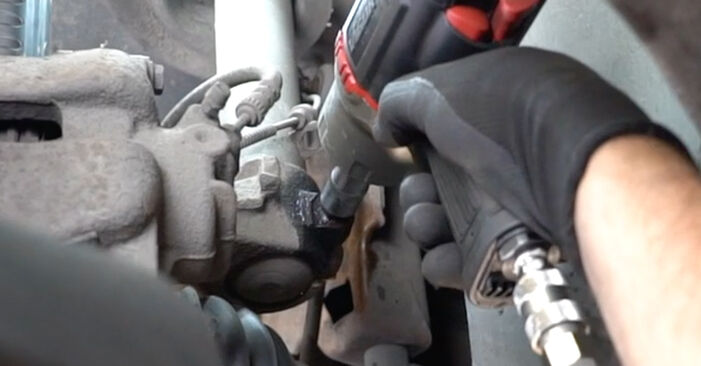 Wie schwer ist es, selbst zu reparieren: Stoßdämpfer Peugeot 207 WA 1.6 16V RC 2012 Tausch - Downloaden Sie sich illustrierte Anleitungen