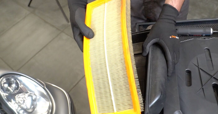 Replacing Air Filter on Mercedes W203 2002 C 220 CDI 2.2 (203.006) by yourself