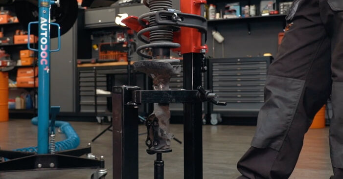 Wie man Stoßdämpfer am Polo 6N1 1994 ersetzt - Kostenfreie PDF- und Videotipps