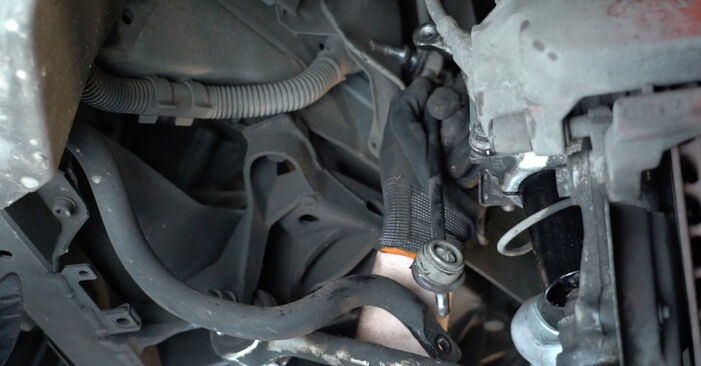 Колко време отнема смяната: Свързваща щанга на BMW E39 2003 - информативен PDF наръчник