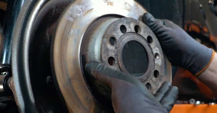 Changing Brake Discs on VW Passat Saloon (362) 1.8 TSI 2013 by yourself