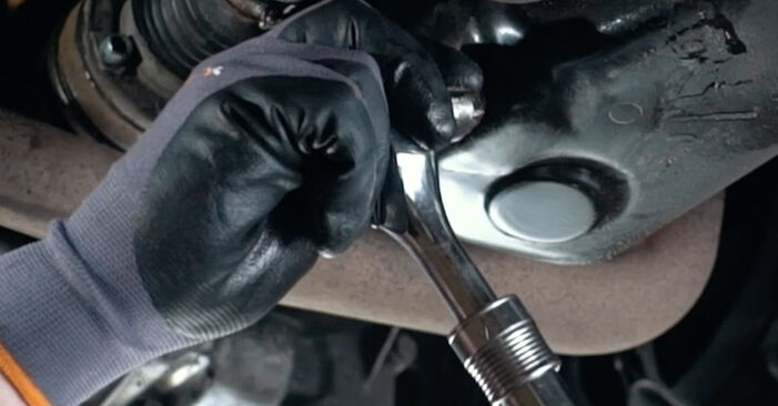 Come rimuovere VW POLO 1.2 TSI 2013 Filtro Olio - istruzioni online facili da seguire