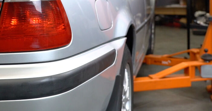 Sustitución de Sensor de Desgaste de Pastillas de Frenos en un BMW E46 Touring 320i 2.2 2001: manuales de taller gratuitos