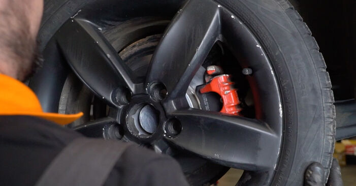 Stoßdämpfer Seat Leon 1P 2.0 TDI 2007 wechseln: Kostenlose Reparaturhandbücher