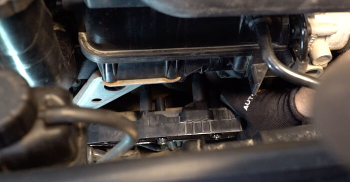 Combien de temps dure le remplacement : Bougies d'Allumage sur Mercedes W169 2012 - manuel PDF informatif