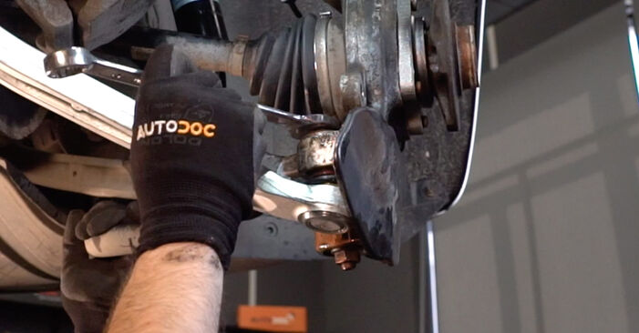 AUDI R8 4.2 FSI quattro Wheel Bearing replacement: online guides and video tutorials