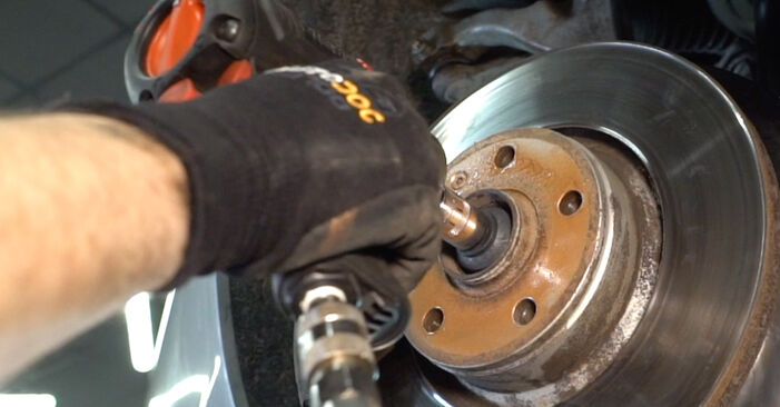 AUDI R8 4.2 FSI quattro Wheel Bearing replacement: online guides and video tutorials