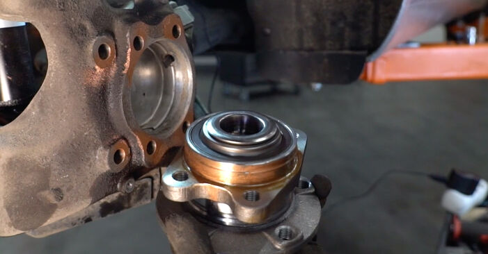 How hard is it to do yourself: Wheel Bearing replacement on Audi A6 C6 Avant 2.7 TDI 2011 - download illustrated guide