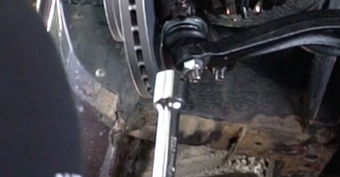 VW SHARAN 2.0 TDI Control Arm replacement: online guides and video tutorials
