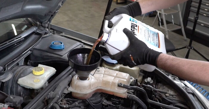 How to remove AUDI A3 1.6 2008 Water Pump + Timing Belt Kit - online easy-to-follow instructions